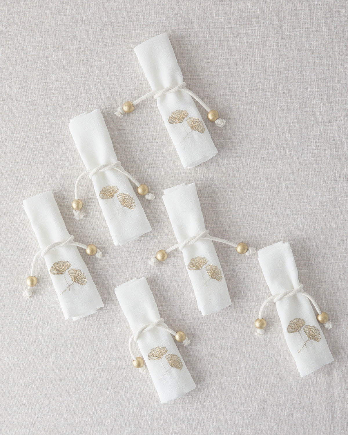 Gingko Polyester with 6 Napkins Table Cloth 150x200 cm Cream-Gold (view 2)
