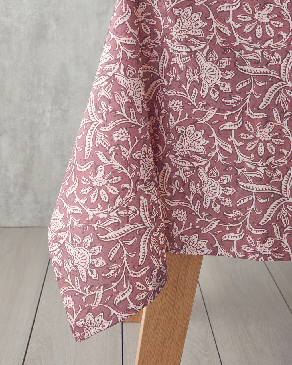 Cotton Polyester Waterproof Table Cloth 150x200 cm (view 6)