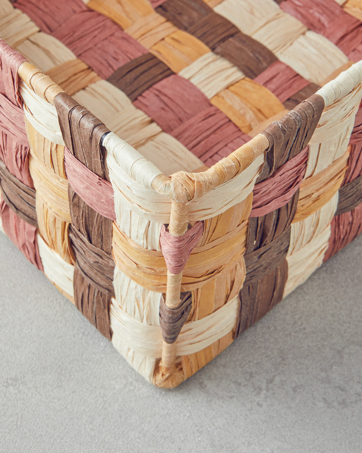 Modern Square Paper Thread Basket (view 15)