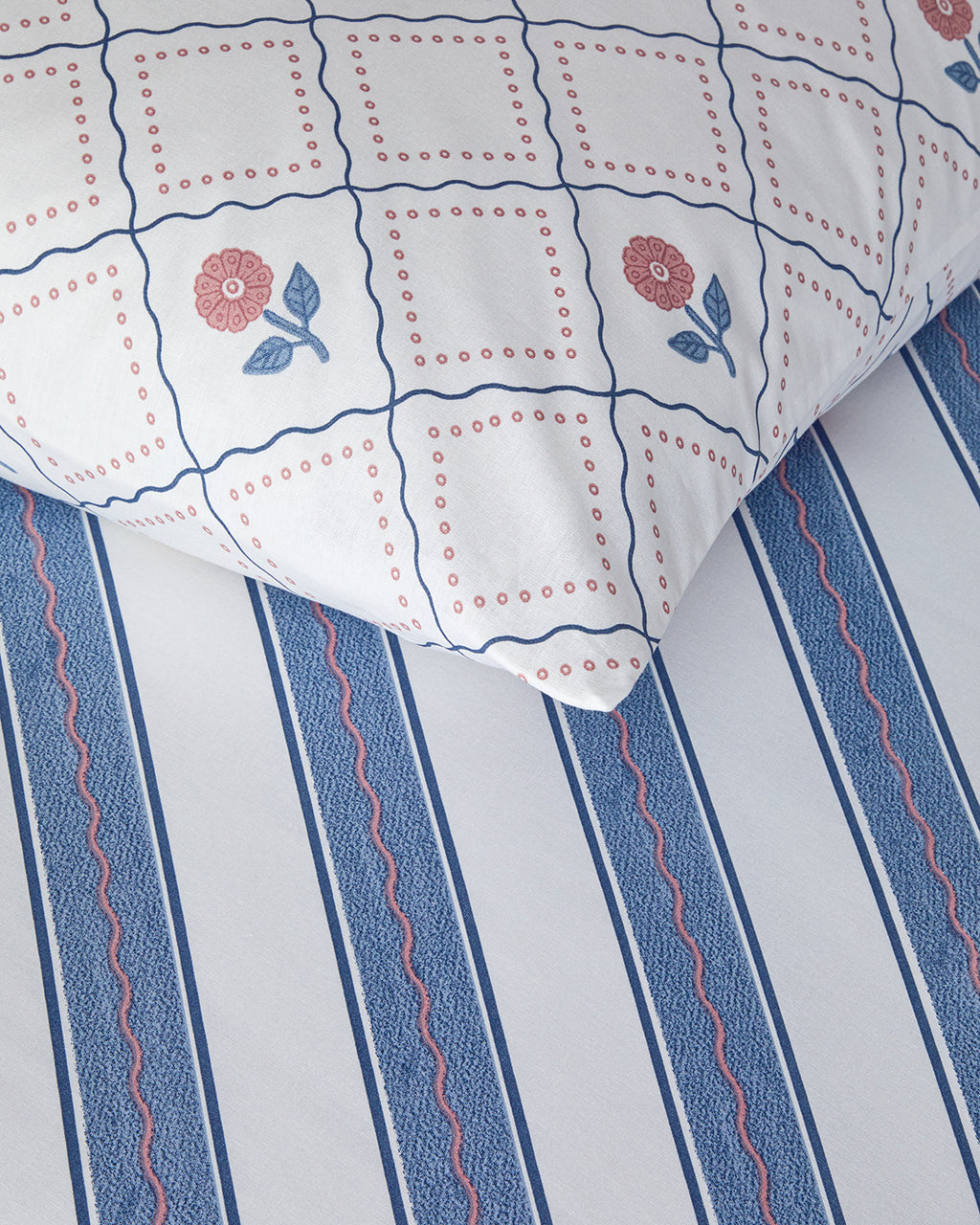 Cotton Duvet Cover Set Blue - Pink (view 9)