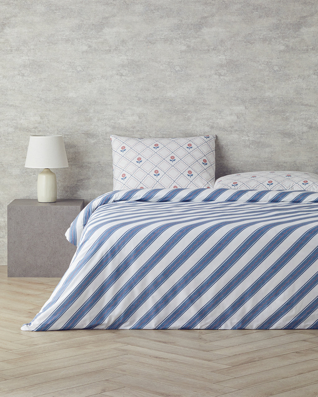 Cotton Duvet Cover Set Blue - Pink (view 11)