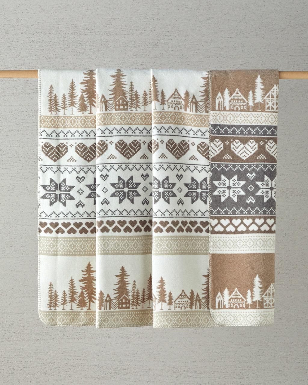 Winterfell Cotton Blanket Beige (view 4)