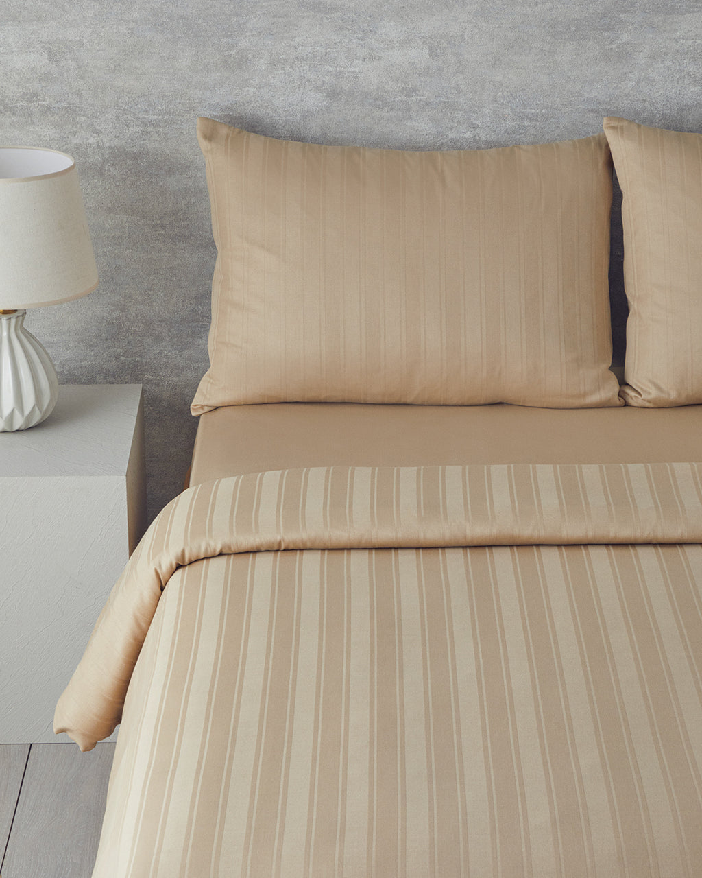 Lior Striped Cotton Satin Duvet Cover Set - Gold, Dark Damson & Green - Gold - King 240x220 cm (view 2)