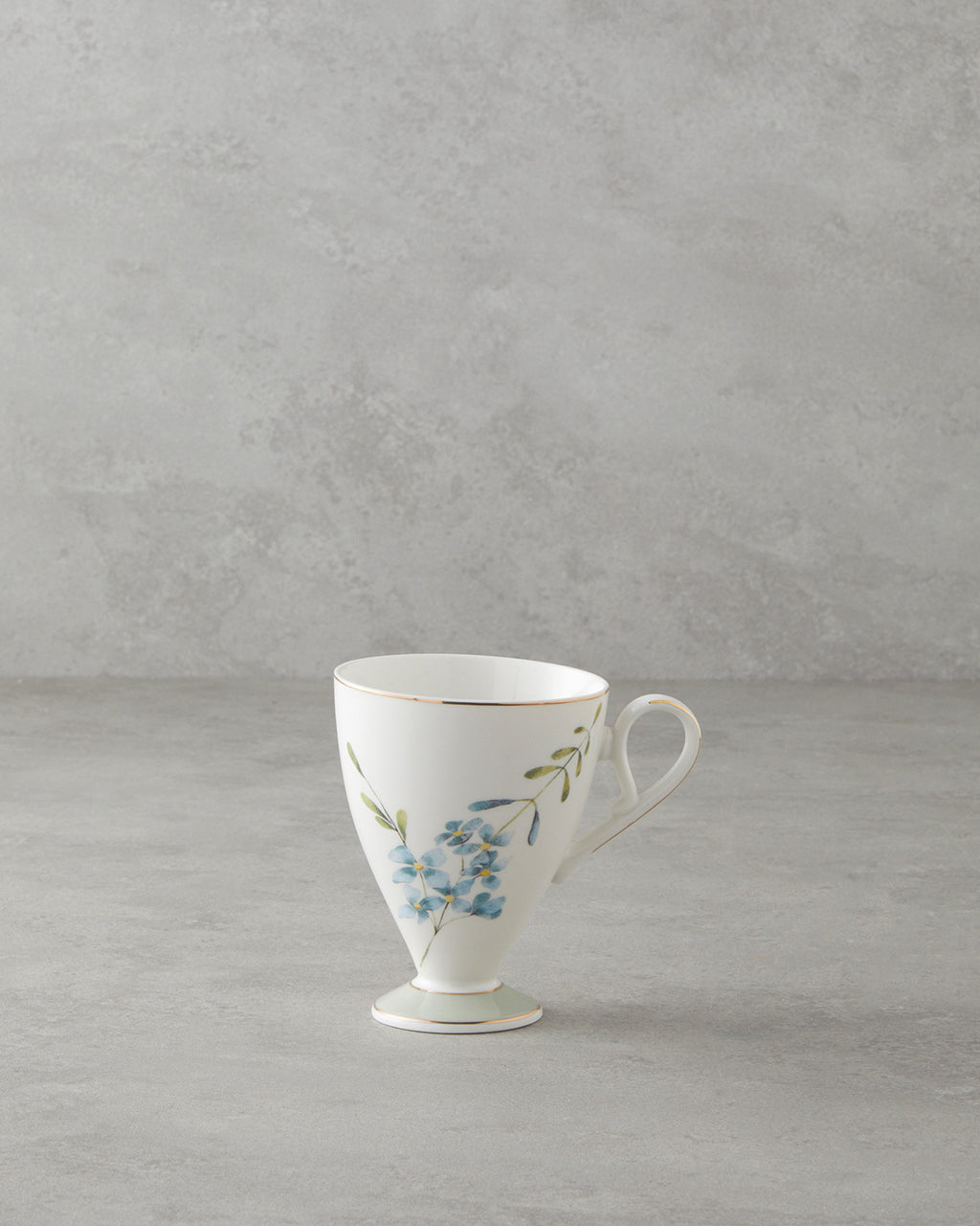 Valentina New Bone China Mug 300 ml (view 5)