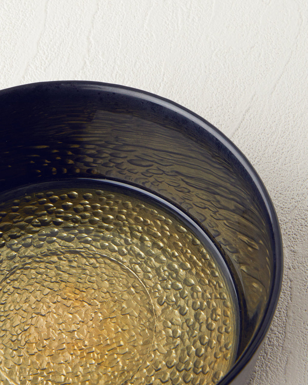 Nova Glass Snack Bowl 14 cm Black - Gold (view 3)