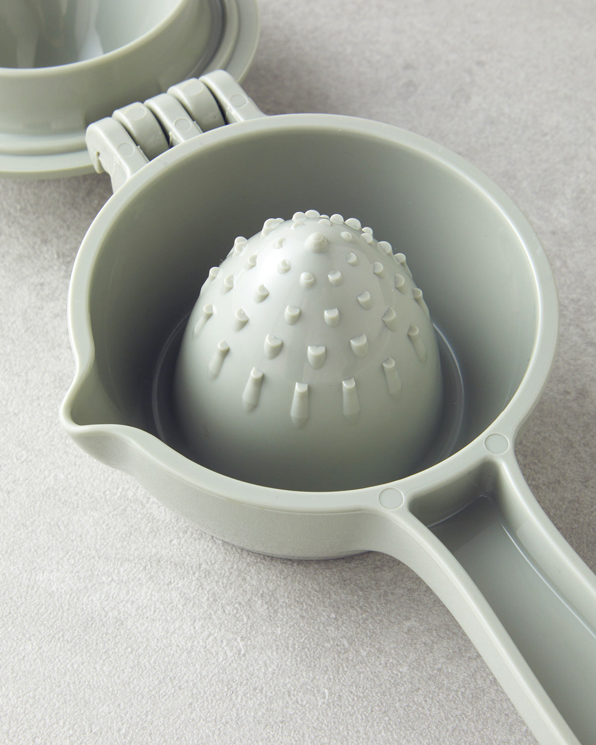 Colessa Plastic Lemon Squeezer 21 cm (view 6)