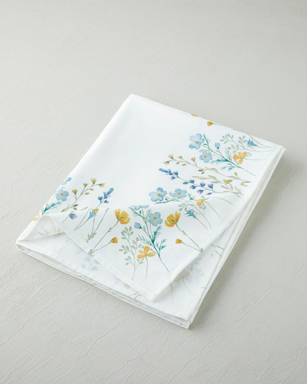 Meadow Polyester Table Cloth 145x200 cm White - Blue