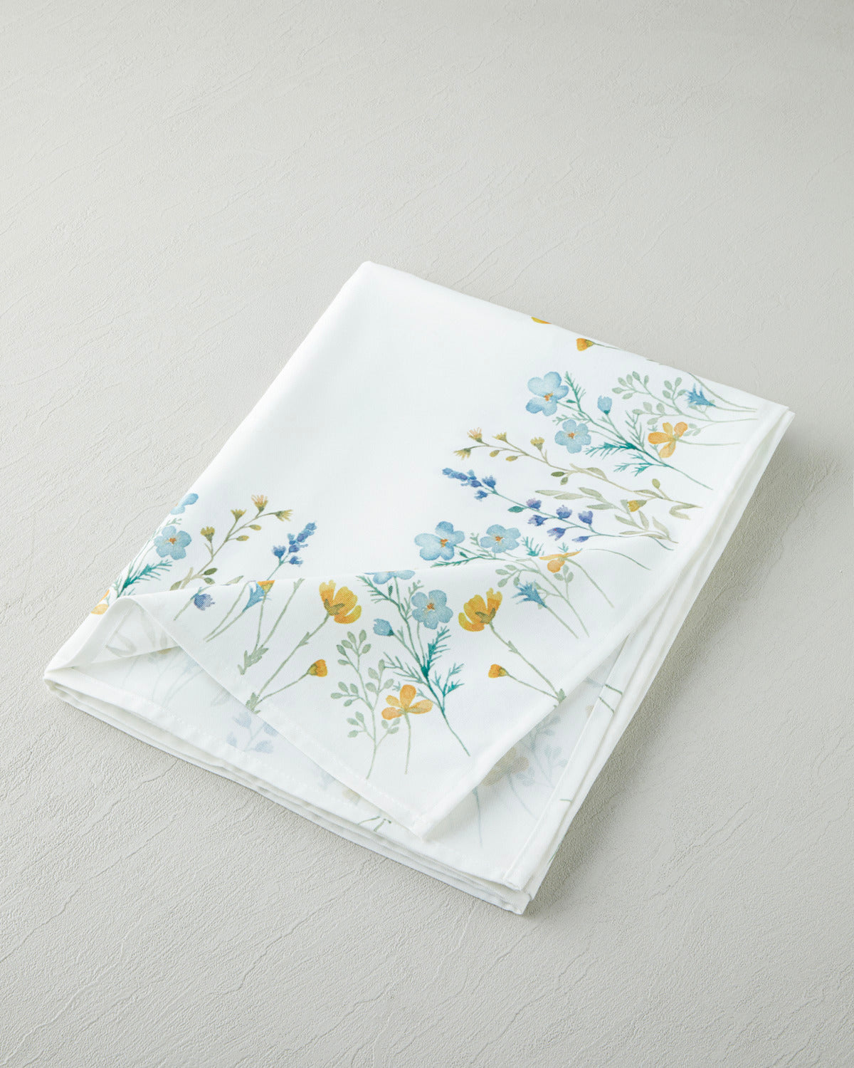 Meadow Polyester Table Cloth 145x200 cm White - Blue