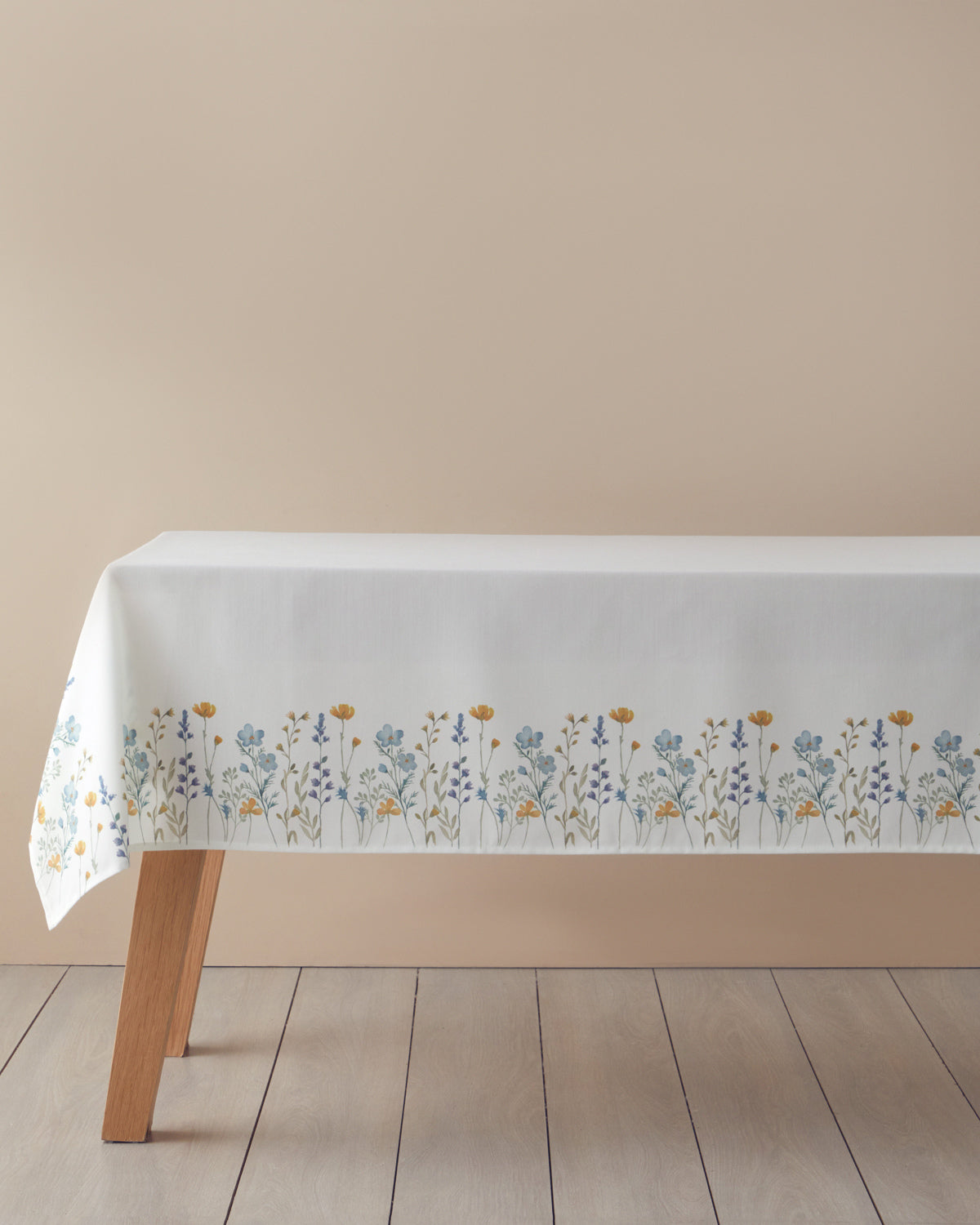 Meadow Polyester Table Cloth 145x200 cm White - Blue (view 2)