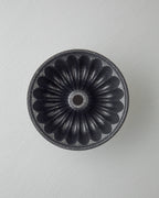 Cast Aluminum Cake Mold 25 cm Gold-Silver (view 2)
