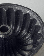 Cast Aluminum Cake Mold 25 cm Gold-Silver (view 3)