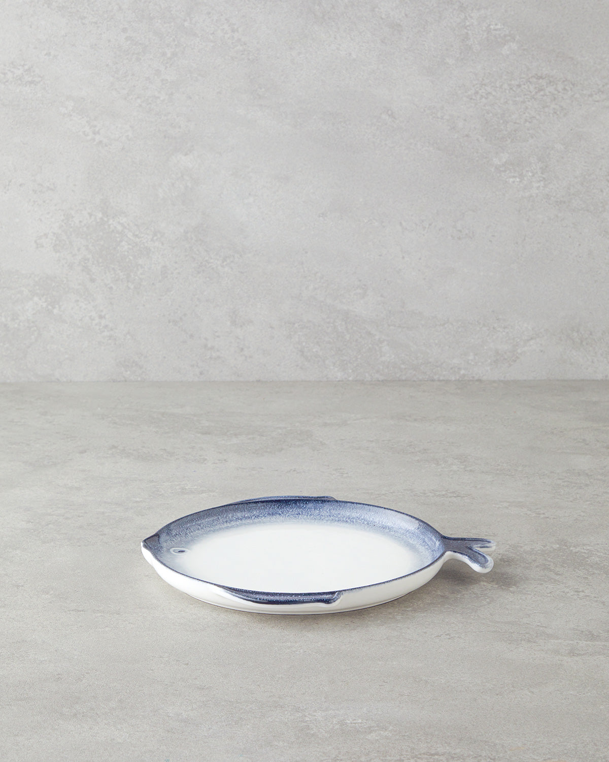 Porcelain Cake Plate 23 cm Blue - White (view 2)