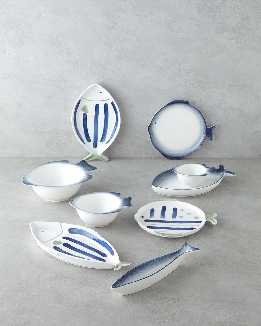 Porcelain Cake Plate 23 cm Blue - White (view 4)