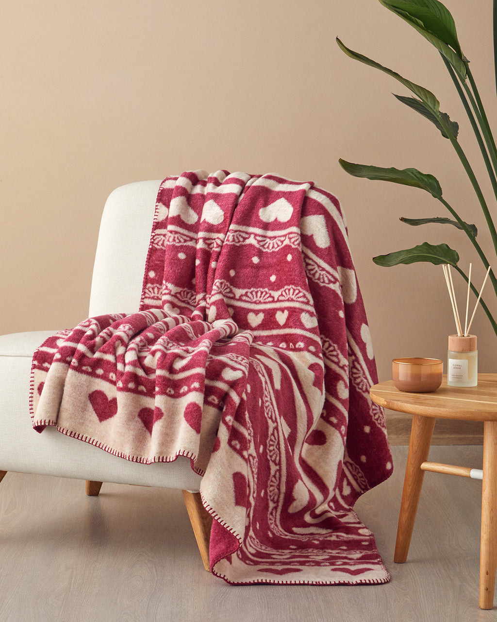 Romantic Memories Acrylic TV Blanket 130x170 cm Cherry (view 2)