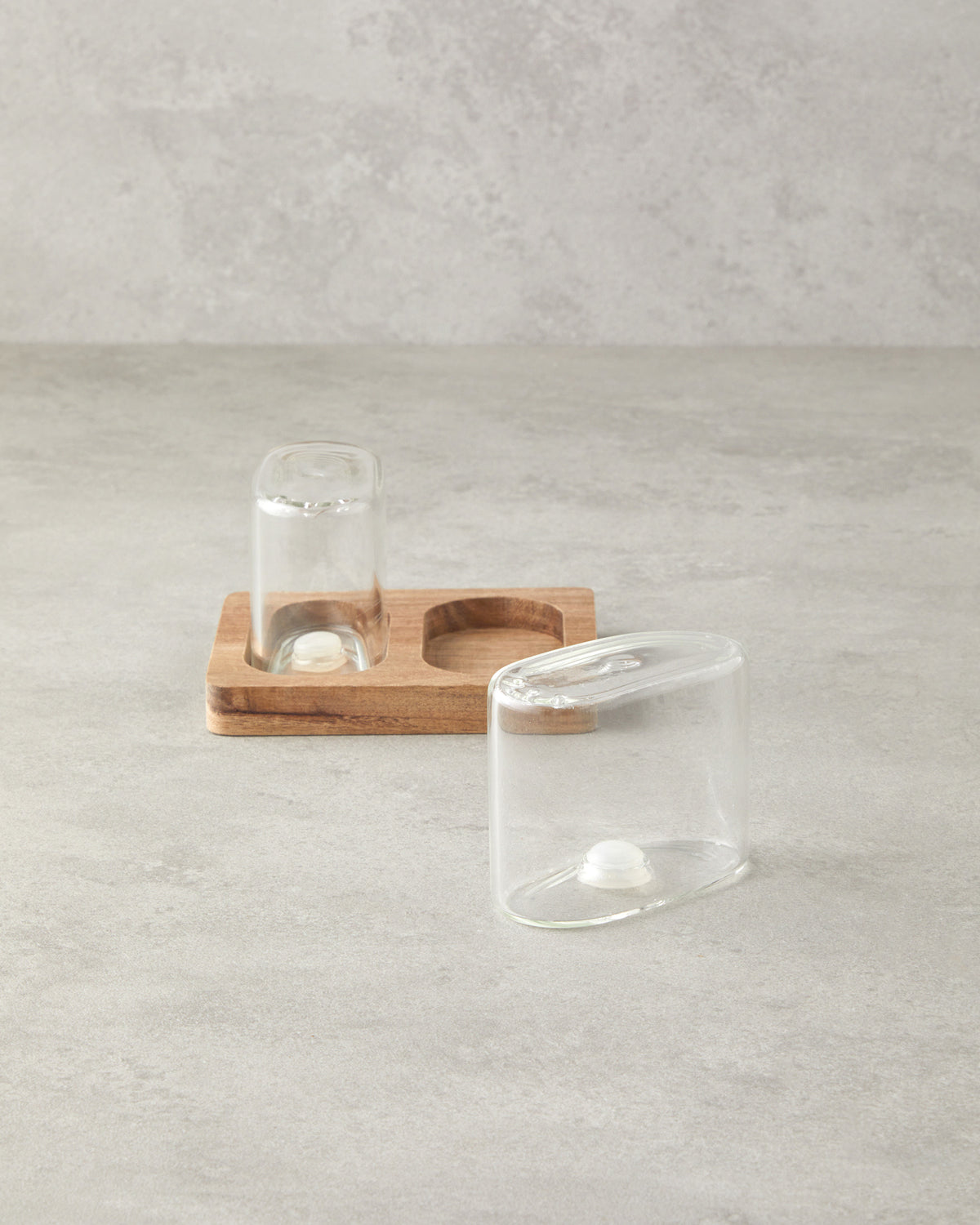Estella Borosilicate-Acacia 2 pcs Salt and Pepper Shaker Transparent (view 2)