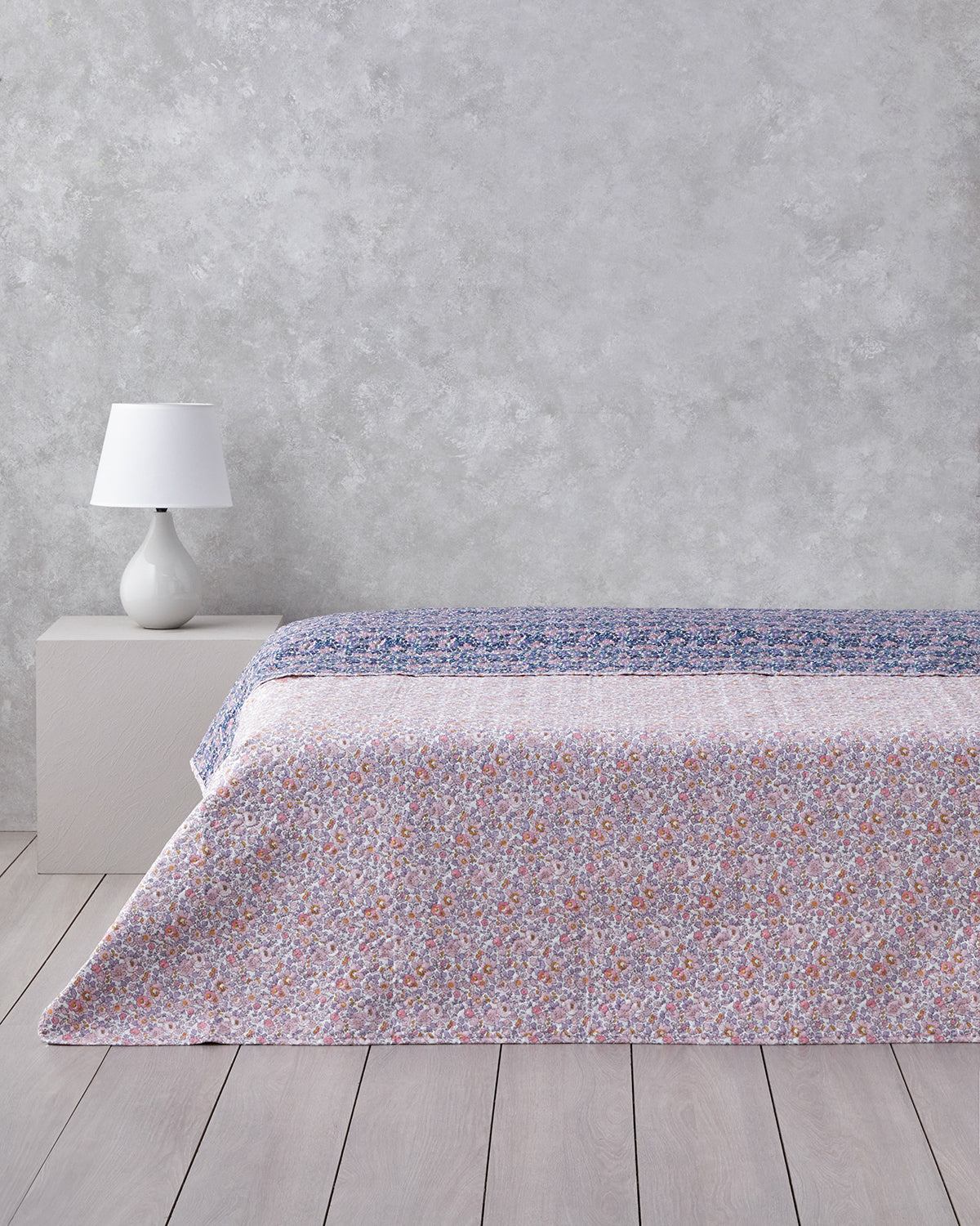 Floral Cascade Multi-Purpose Cover Pink - King 240x220 cm (view 2)