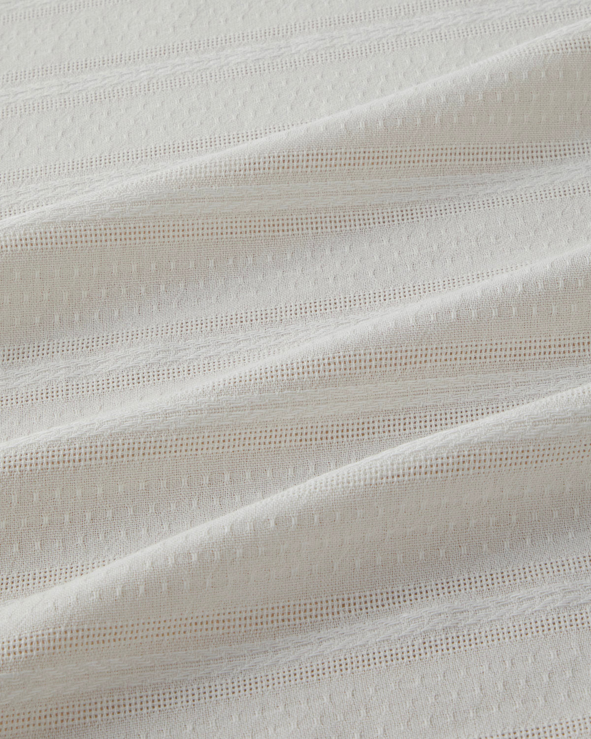 Strides Cotton Table Cloth 140x200 cm Cream (view 4)