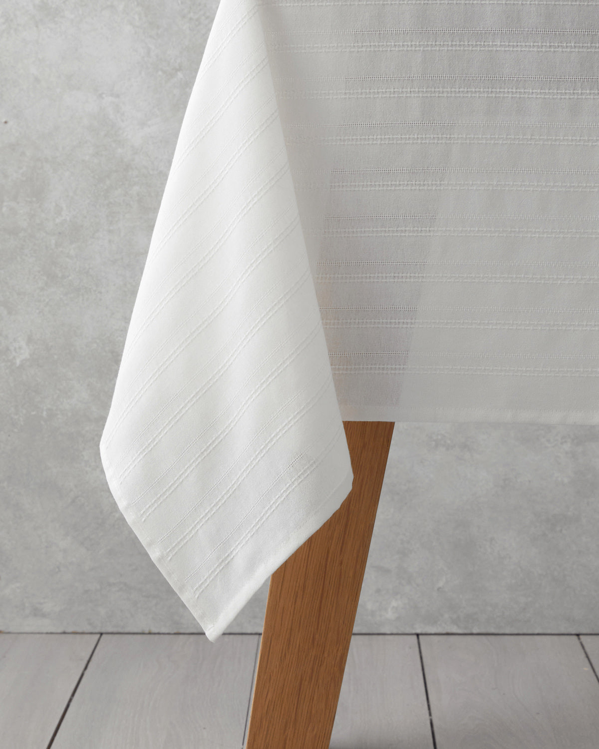 Cotton Table Cloth 140x200 cm Cream (view 3)