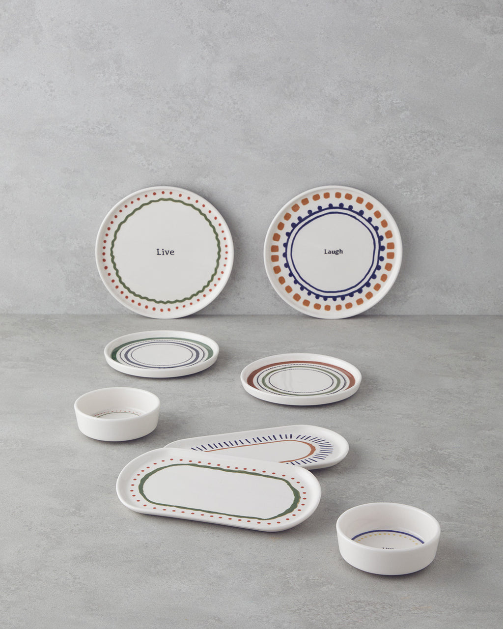 Wordy Ceramic Breakfast Set 14 Pieces 6 Servings Colored