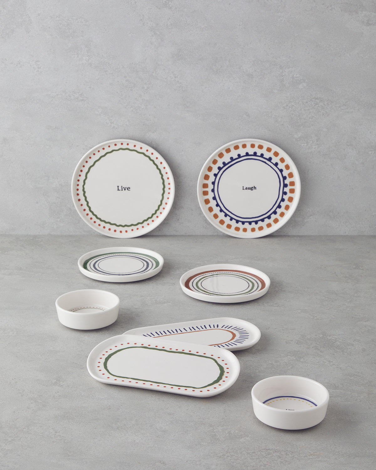 Wordy Ceramic Breakfast Set 14 Pieces 6 Servings Colored