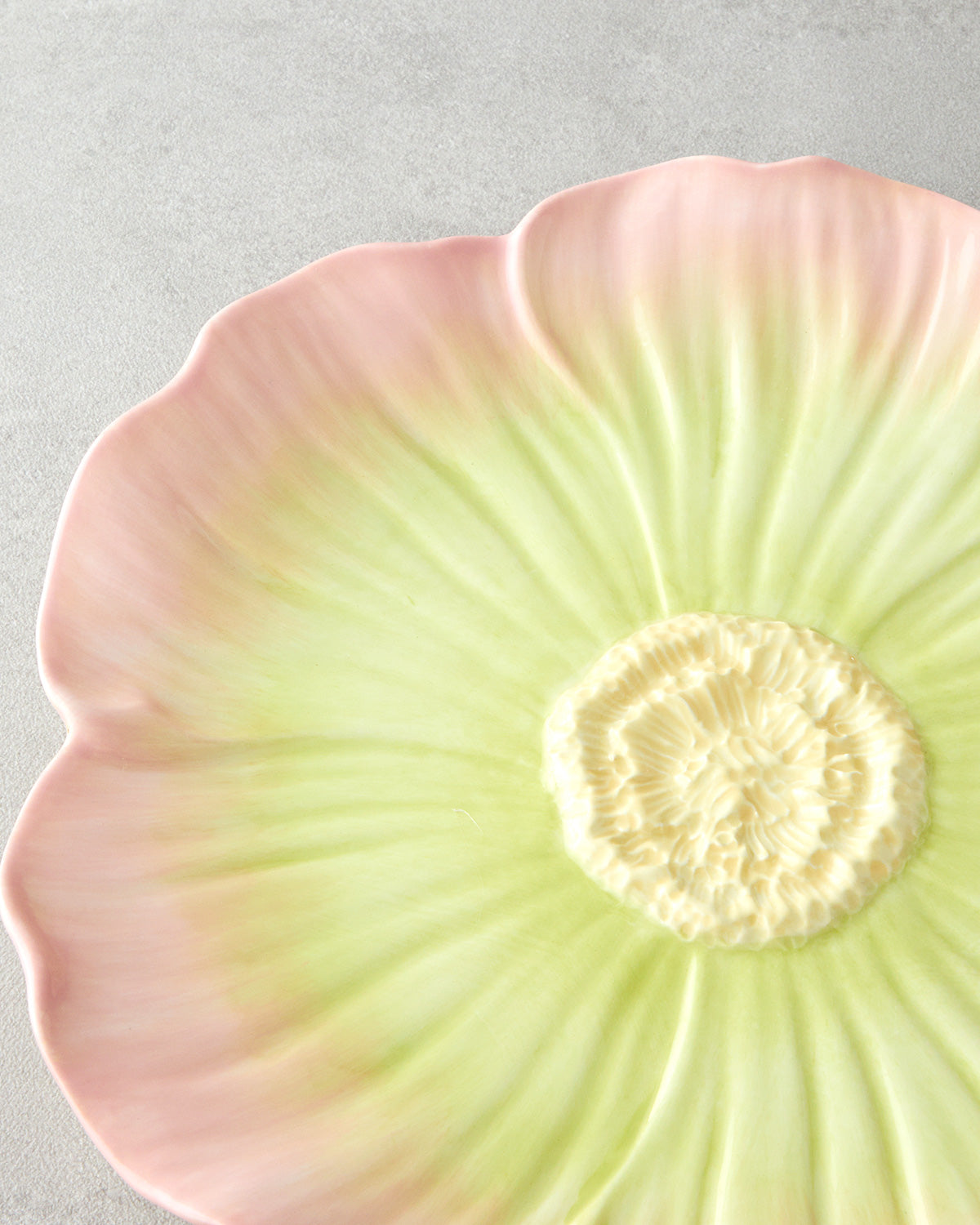 Flowerella Dolomite Serving Plate 26 cm Pink - Green (view 3)