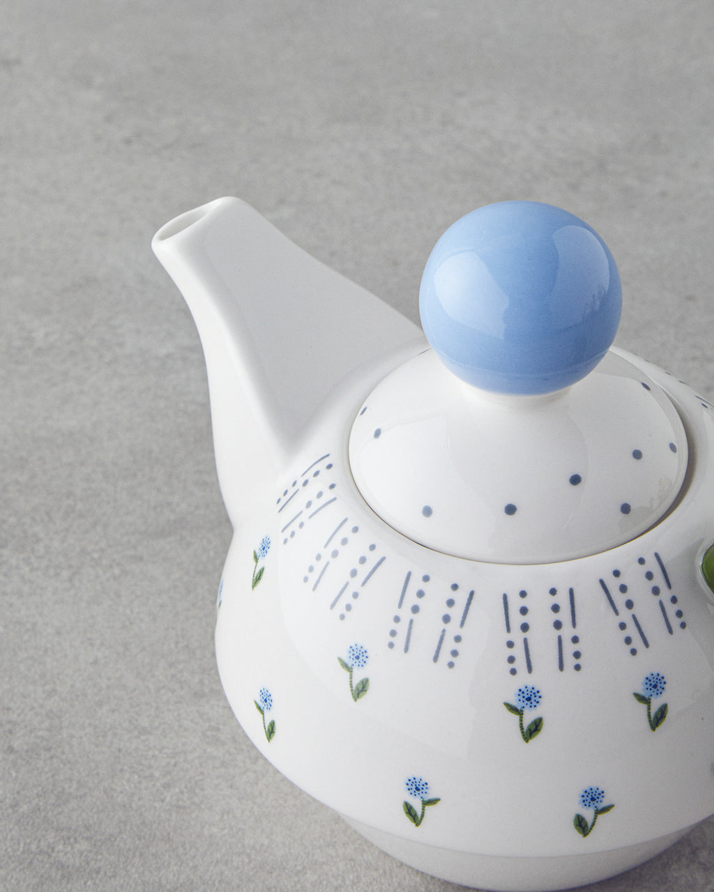 New Bone China Tea Pot 400 ml Blue (view 3)
