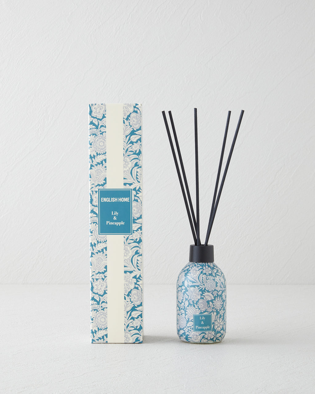 Lily & Pineapple Reed Diffuser 100 ml