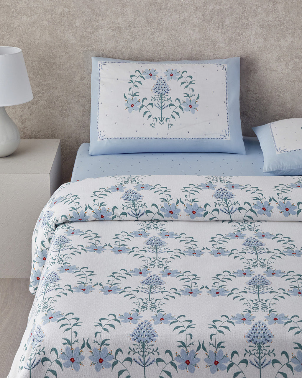 Violet Star Printed Summer Blanket Set Blue (view 8)