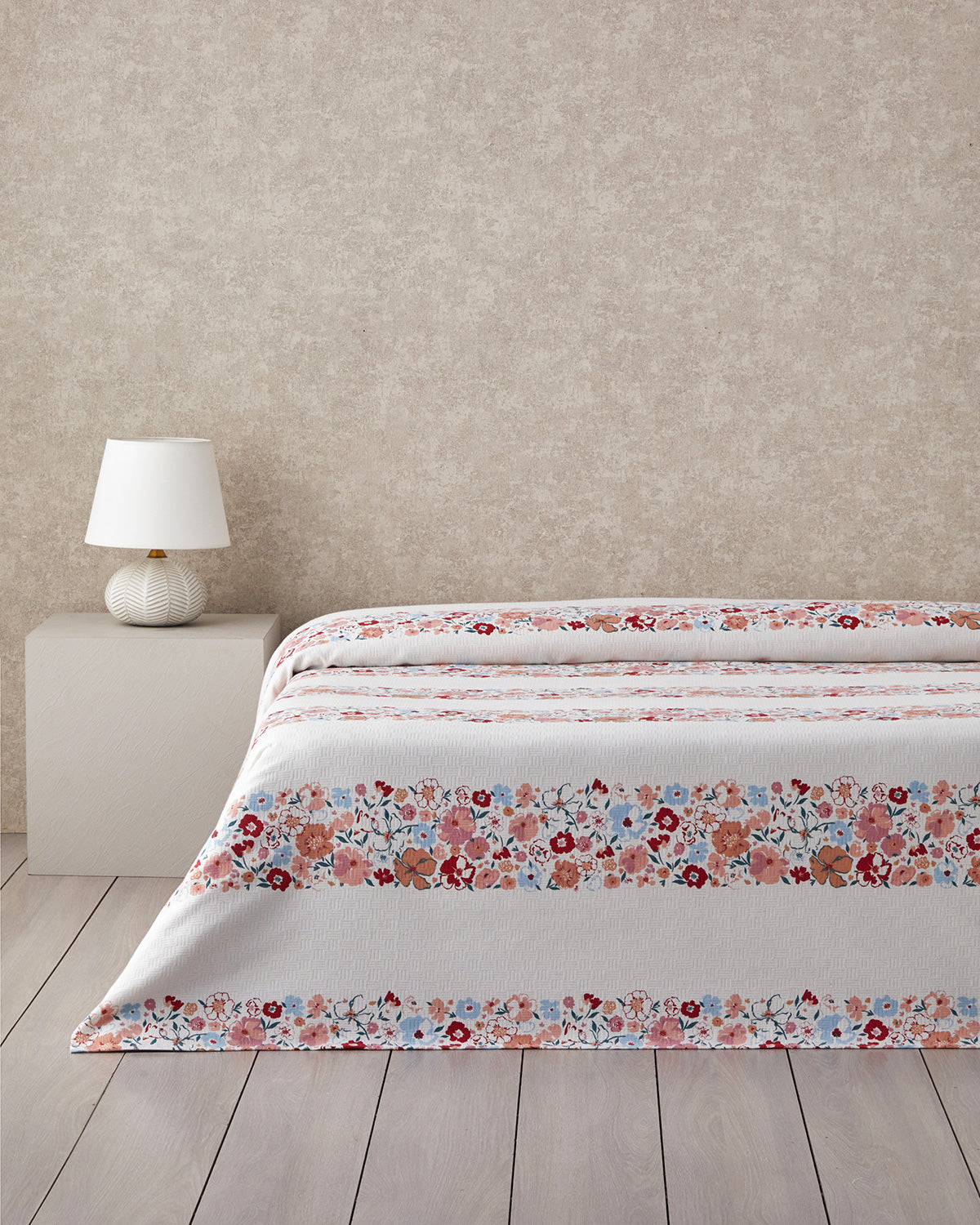 Vintage Floral Printed Cotton Summer Blanket Salmon (view 5)