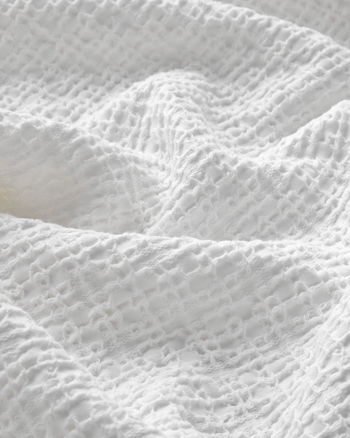 Noble Elegance Jacquard Double Ruffled Summer Blanket 200x220 cm White (view 5)