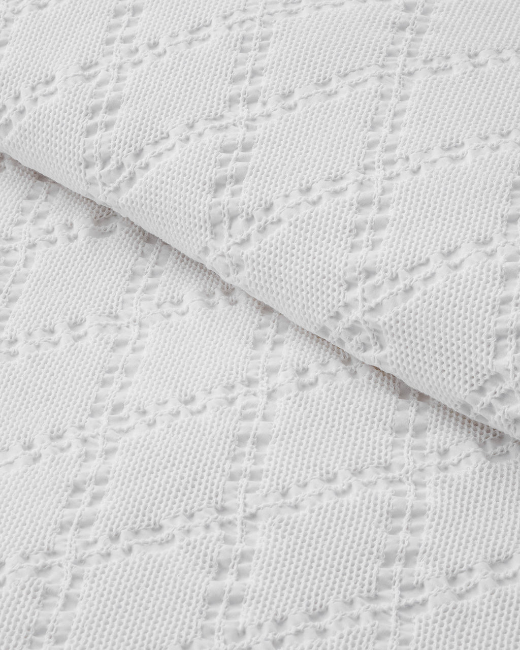 Elegant Dream Jacquard Double Ruffled Summer Blanket 200x220 cm White (view 3)