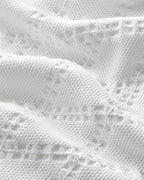 Elegant Dream Jacquard Double Ruffled Summer Blanket 200x220 cm White (view 4)