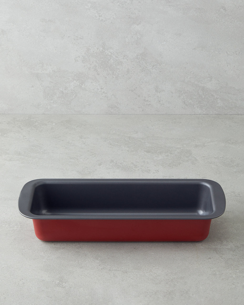 Baker’s Choice Carbon Steel Baton Cake Mold 30x11x6.4 cm Red