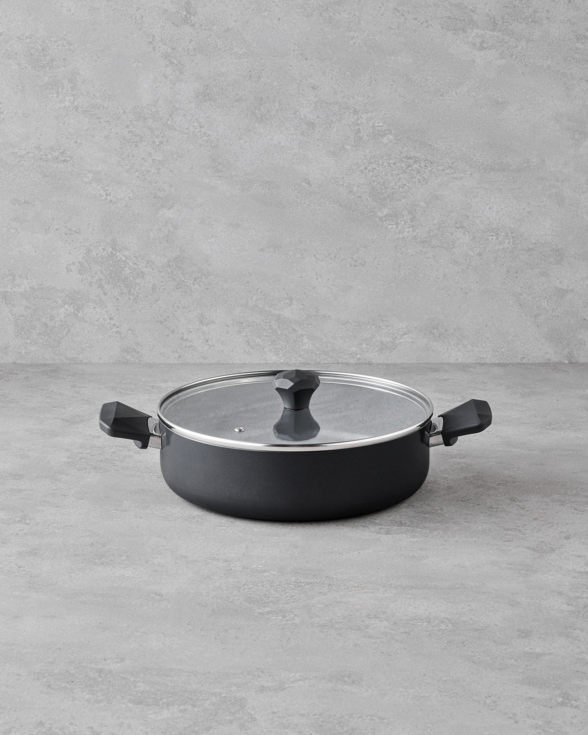 CeraWell Shallow Pot 26 cm Black