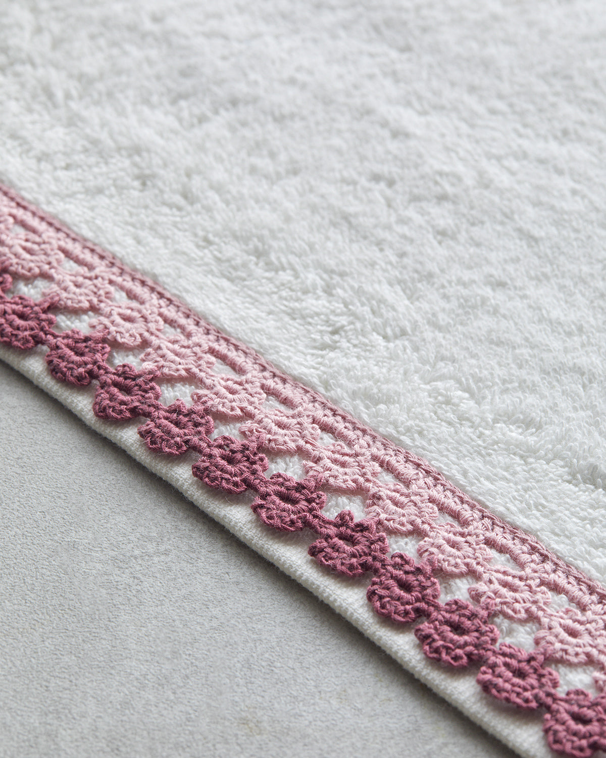 Cotton Crocheted Face Towel 50x80 cm Ecru - Pink (view 3)