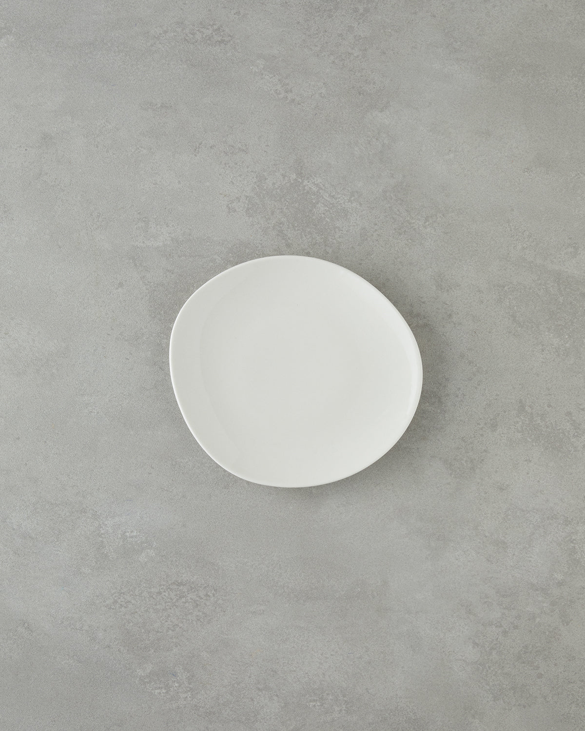Shape Porcelain Table Set 8 Pieces, 2 Servings White (view 3)
