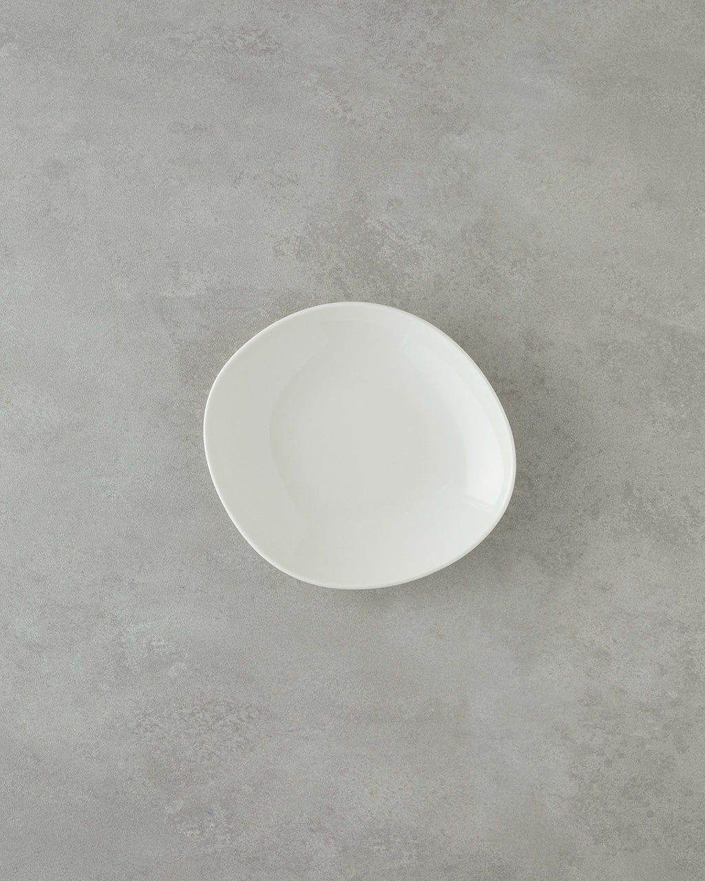 Shape Porcelain Table Set 8 Pieces, 2 Servings White (view 4)