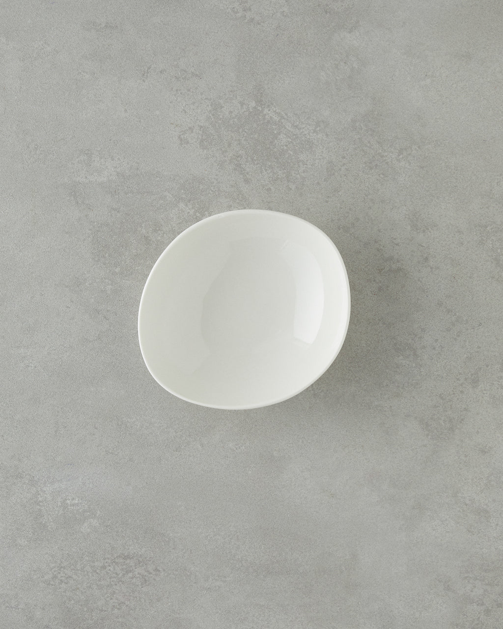 Shape Porcelain Table Set 8 Pieces, 2 Servings White (view 5)