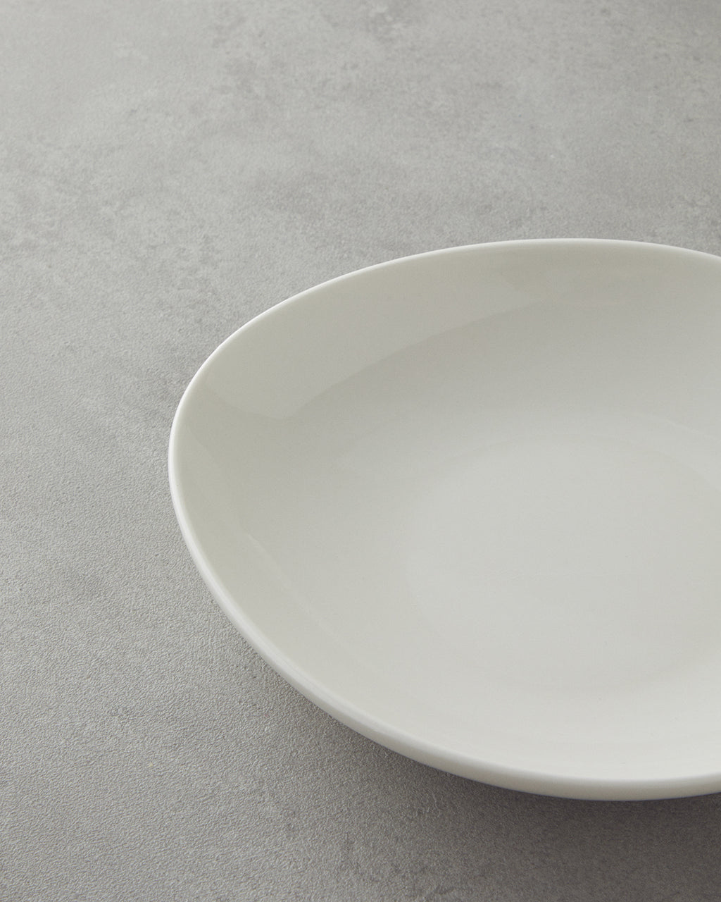 Shape Porcelain Table Set 8 Pieces, 2 Servings White (view 7)