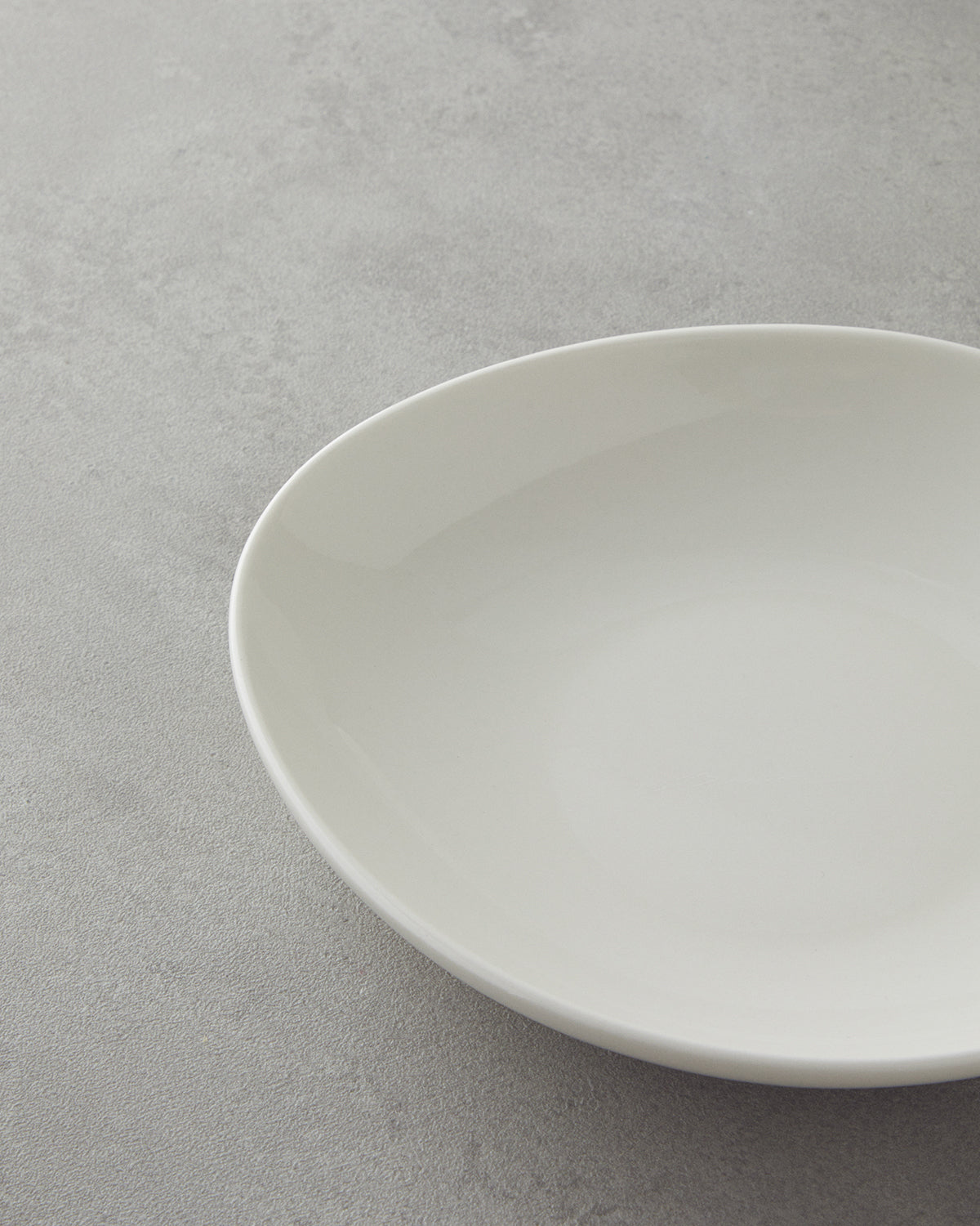 Shape Porcelain Table Set 8 Pieces, 2 Servings White (view 7)