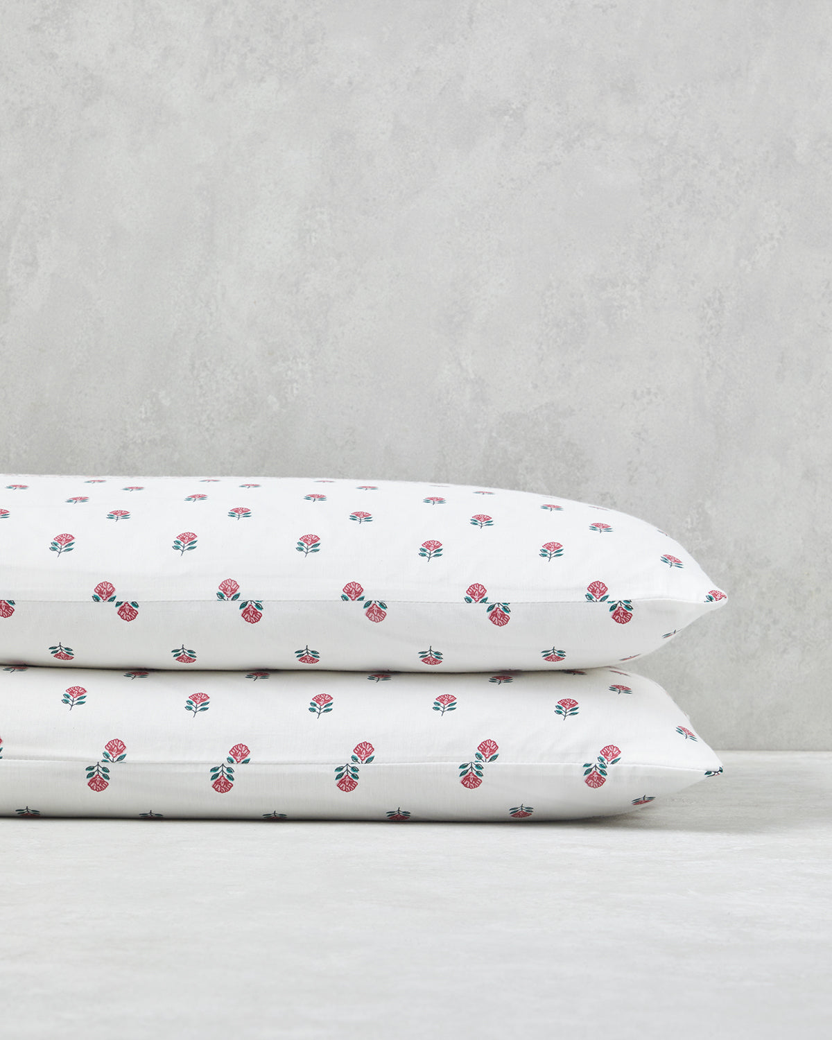 Floral Lines Easy Iron 2 pcs Pillowcase 50x70 cm Pink (view 2)