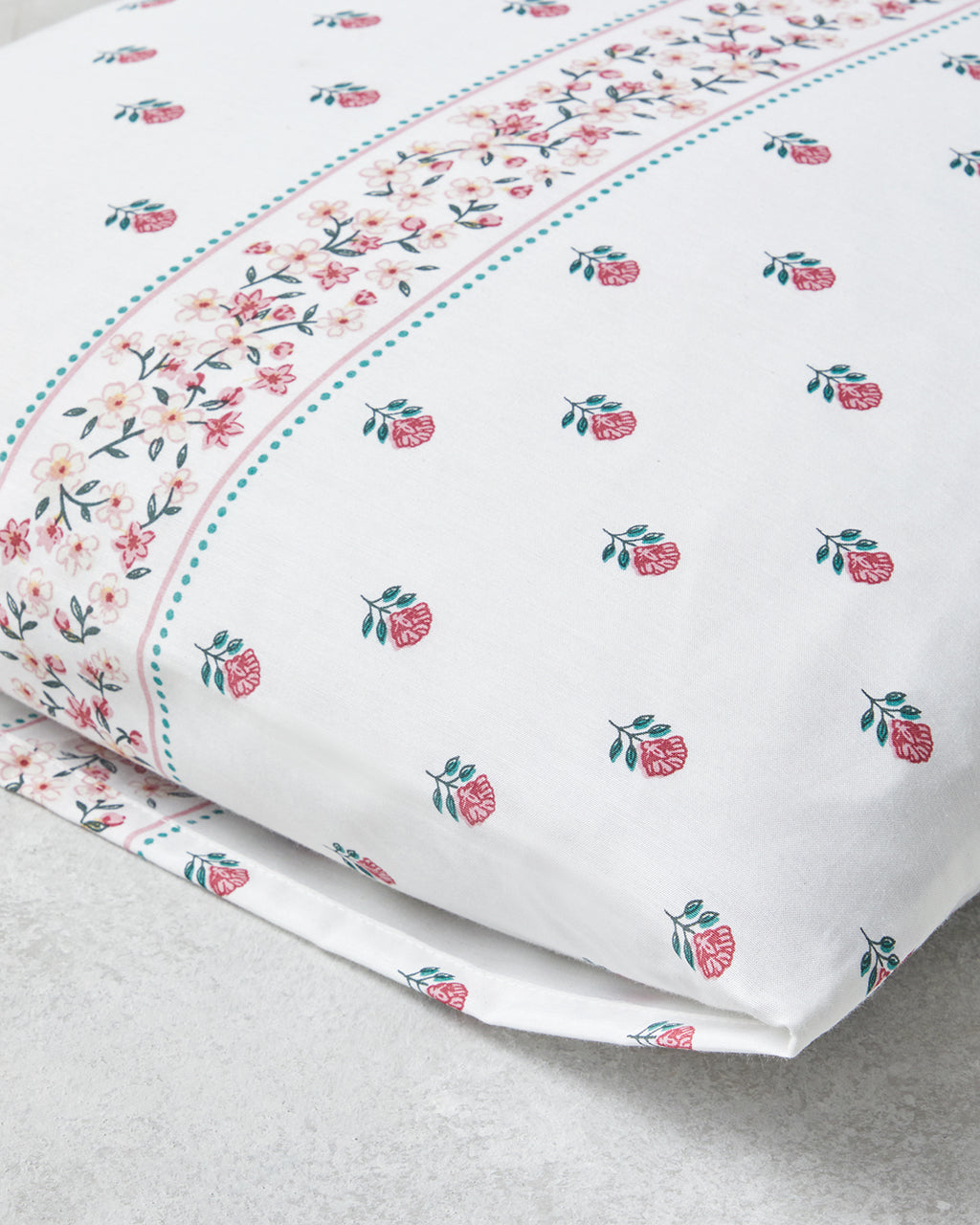 Floral Lines Easy Iron 2 pcs Pillowcase 50x70 cm Pink (view 3)