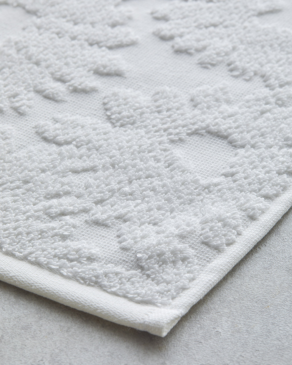 Flower Touch Cotton Jacquard Face Towel 50x80 cm (view 3)