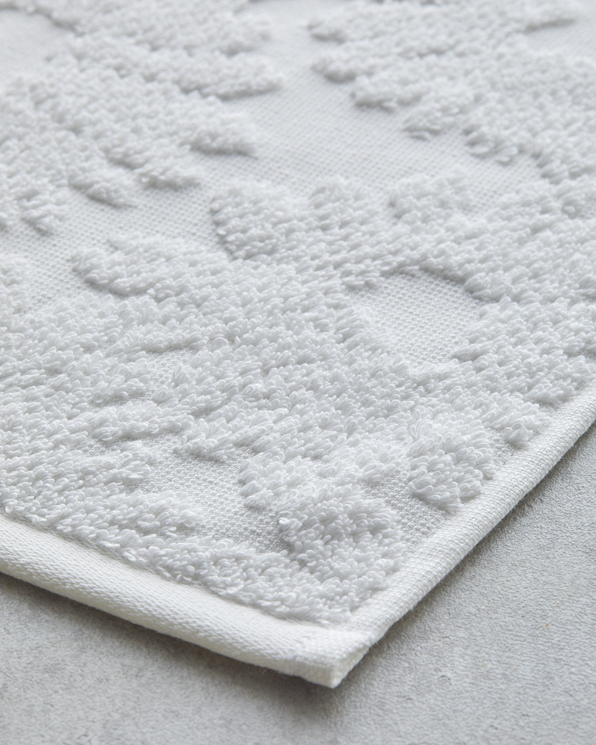 Flower Touch Cotton Jacquard Face Towel 50x80 cm (view 3)