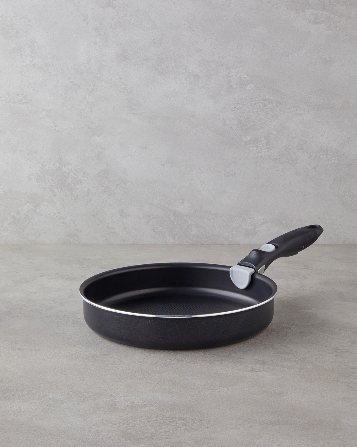 ClickEase Premium 11 Pieces Pot Set 16 – 20 – 24 – 26 - 28 cm Black (view 4)