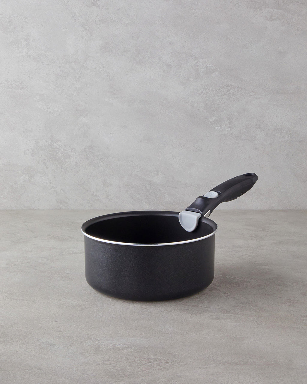 ClickEase Premium 11 Pieces Pot Set 16 – 20 – 24 – 26 - 28 cm Black (view 6)