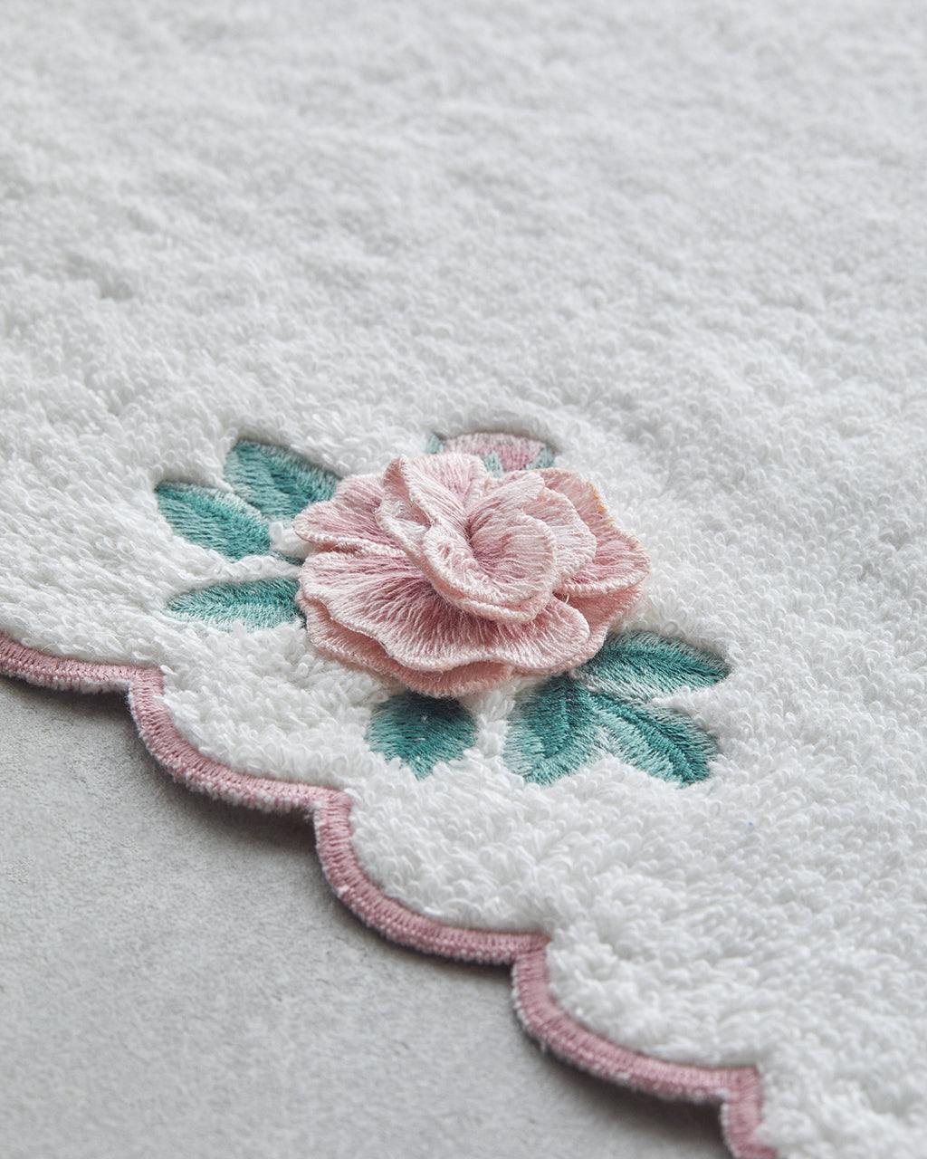 Rossy Cotton Embossing Embroidered Face Towel 50x80 cm Ecru (view 3)
