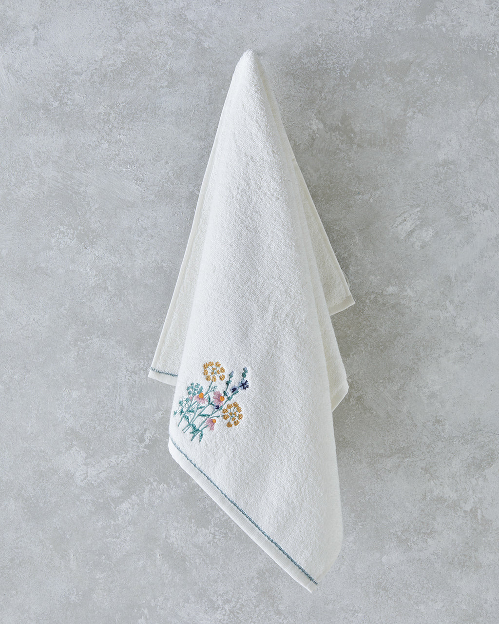 Posy Flowers Cotton Embroidered Face Towel 50x80 cm Ecru
