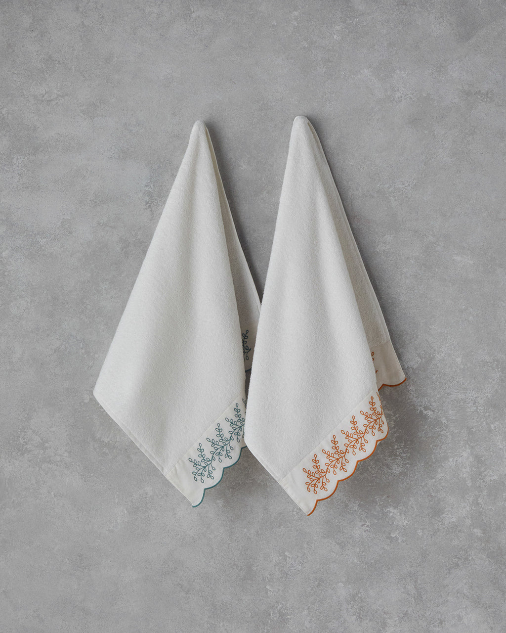 Cotton Brode Face Towel 50x80 cm (view 3)