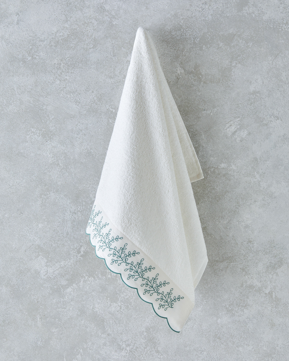 Cotton Brode Face Towel 50x80 cm (view 4)